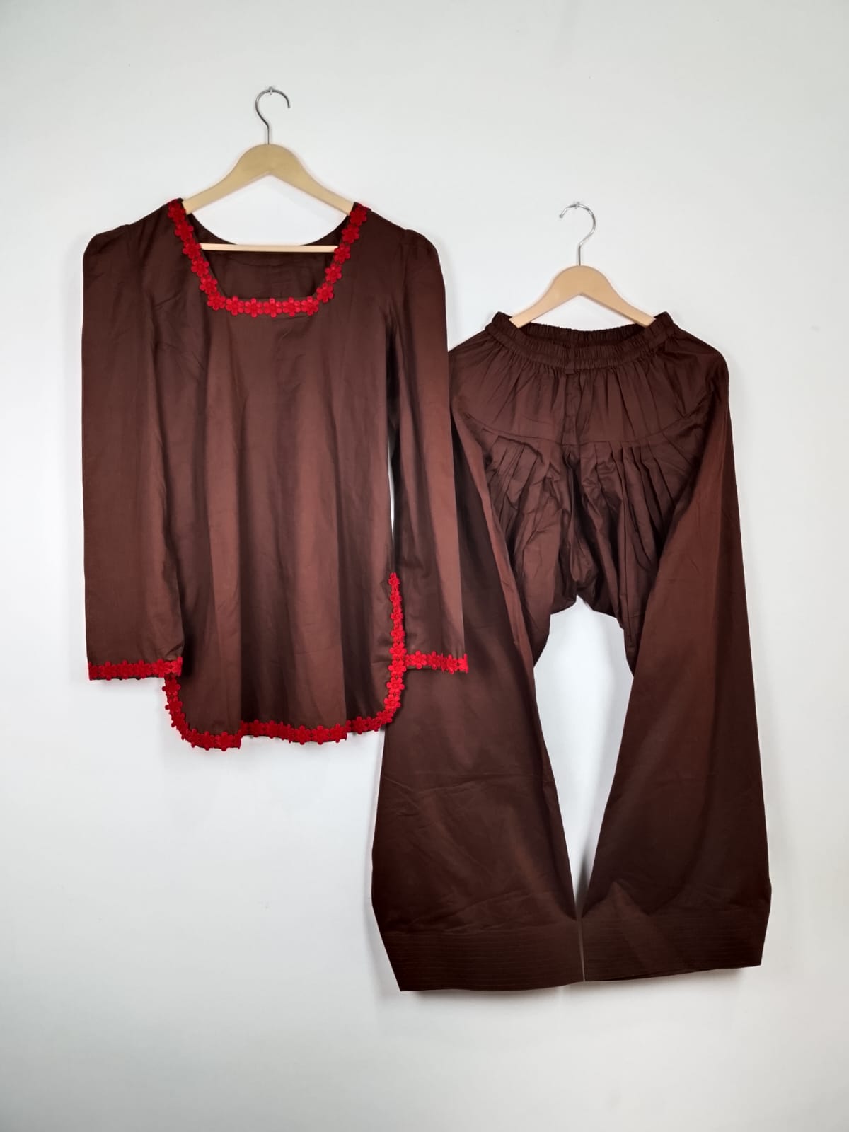2 Piece Plain Lawn Suit