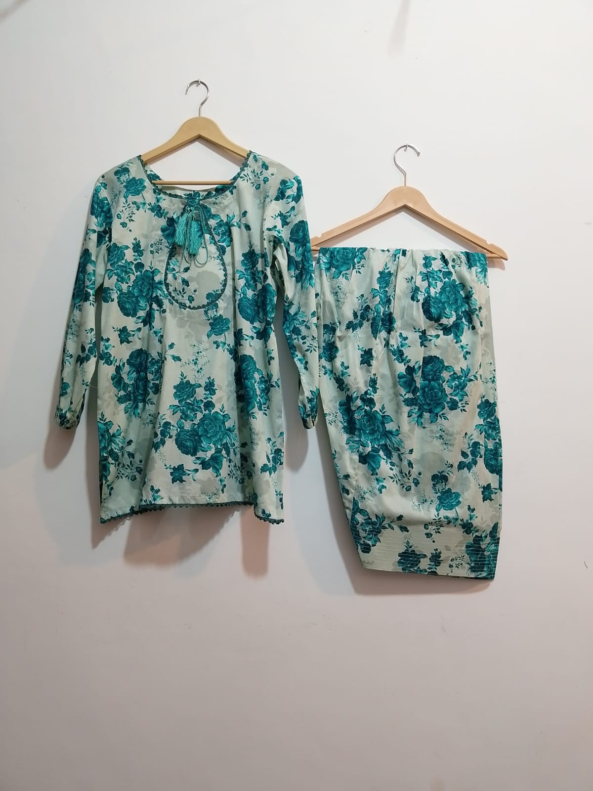 2 Piece - Printed Lawn Suit