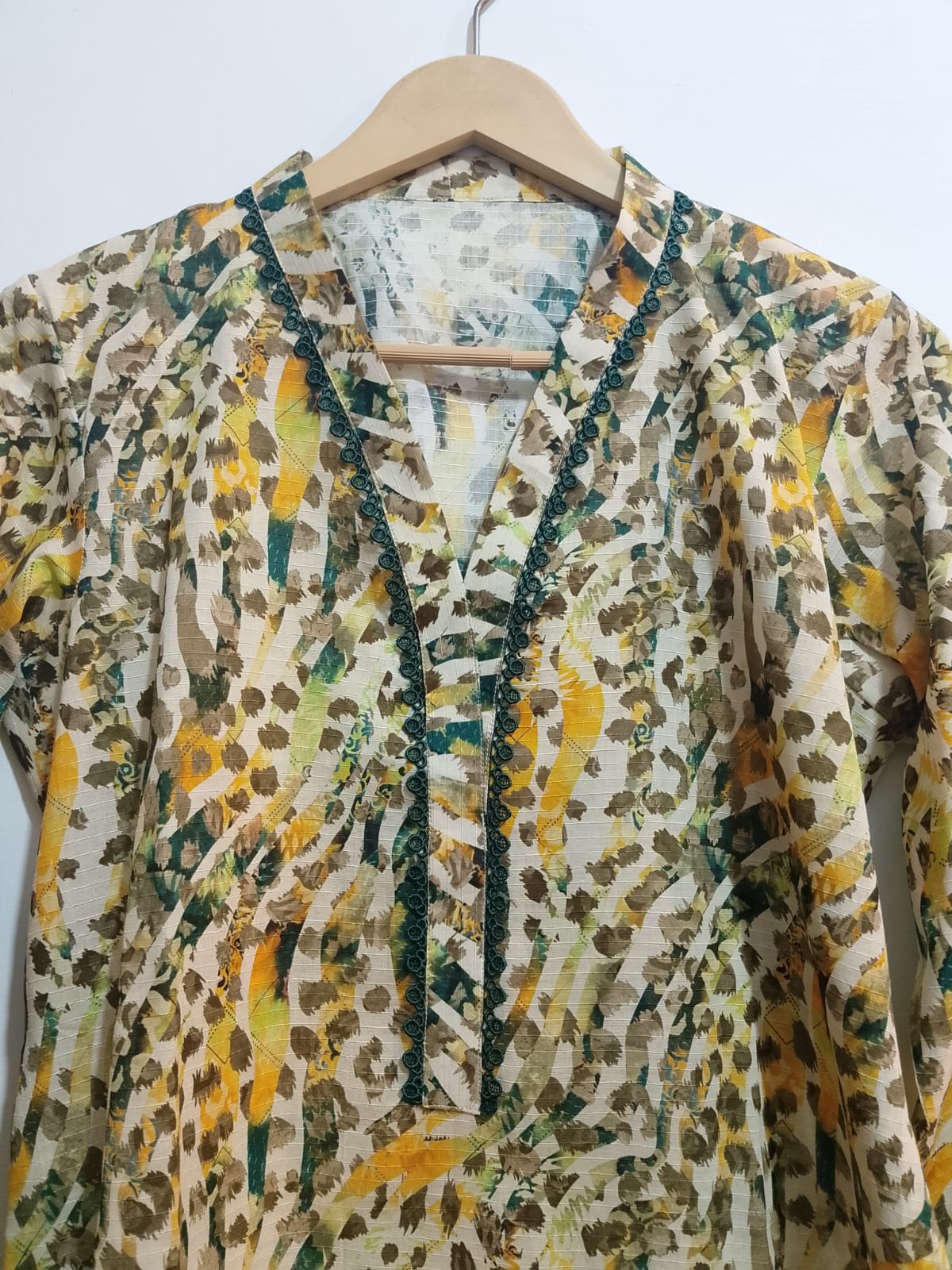 2pc Digital Lawn Print Shirt With Farshi Shalwar