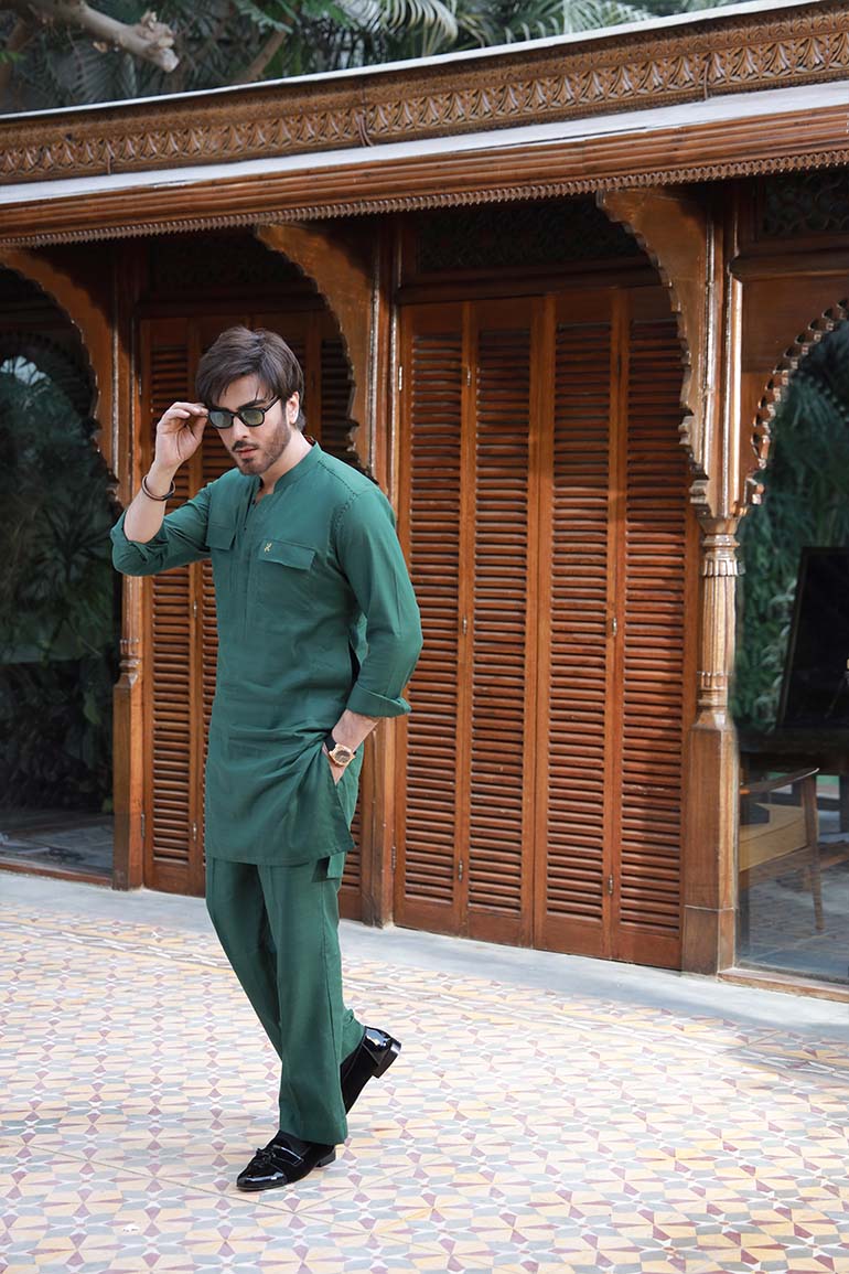 GREEN LINEN KURTA PAJAMA