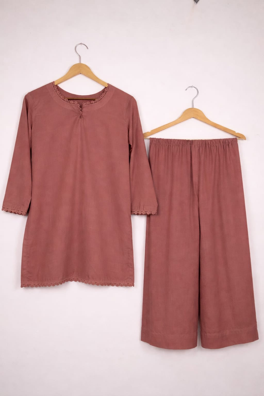 2 Piece Plain Lawn Suit