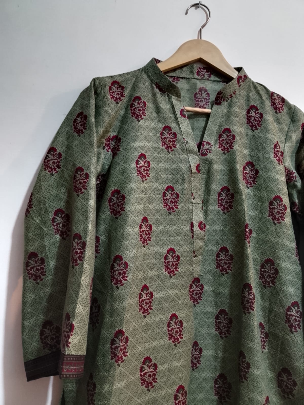 2pc Digital Lawn Print Shirt With Farshi Shalwar